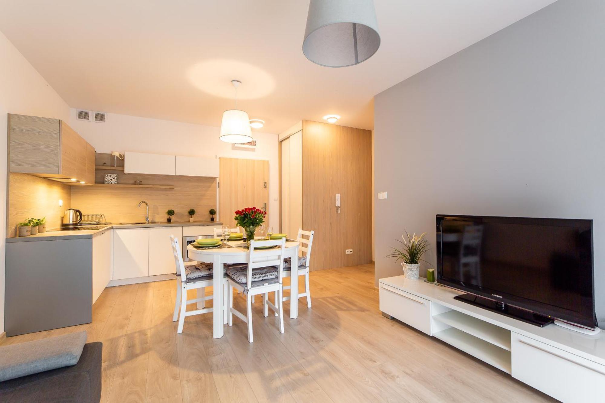 Apartment Feniks 2 By Jantar *