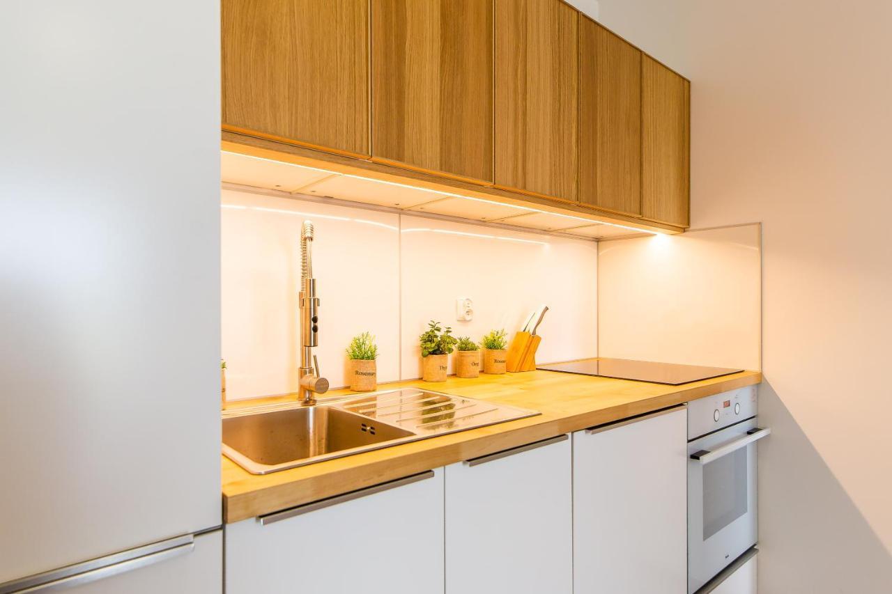 Apartment Feniks 2 By Jantar *